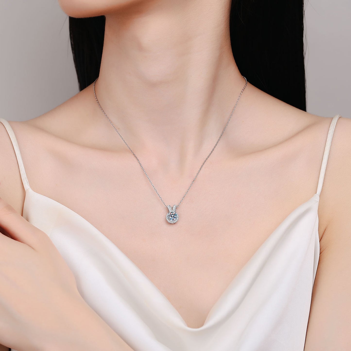 1 Carat Moissanite Rabbit Ears Shape Pendant Necklace