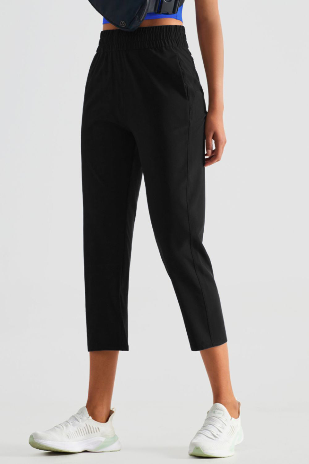 Elastic Waist Cropped Sports Pants