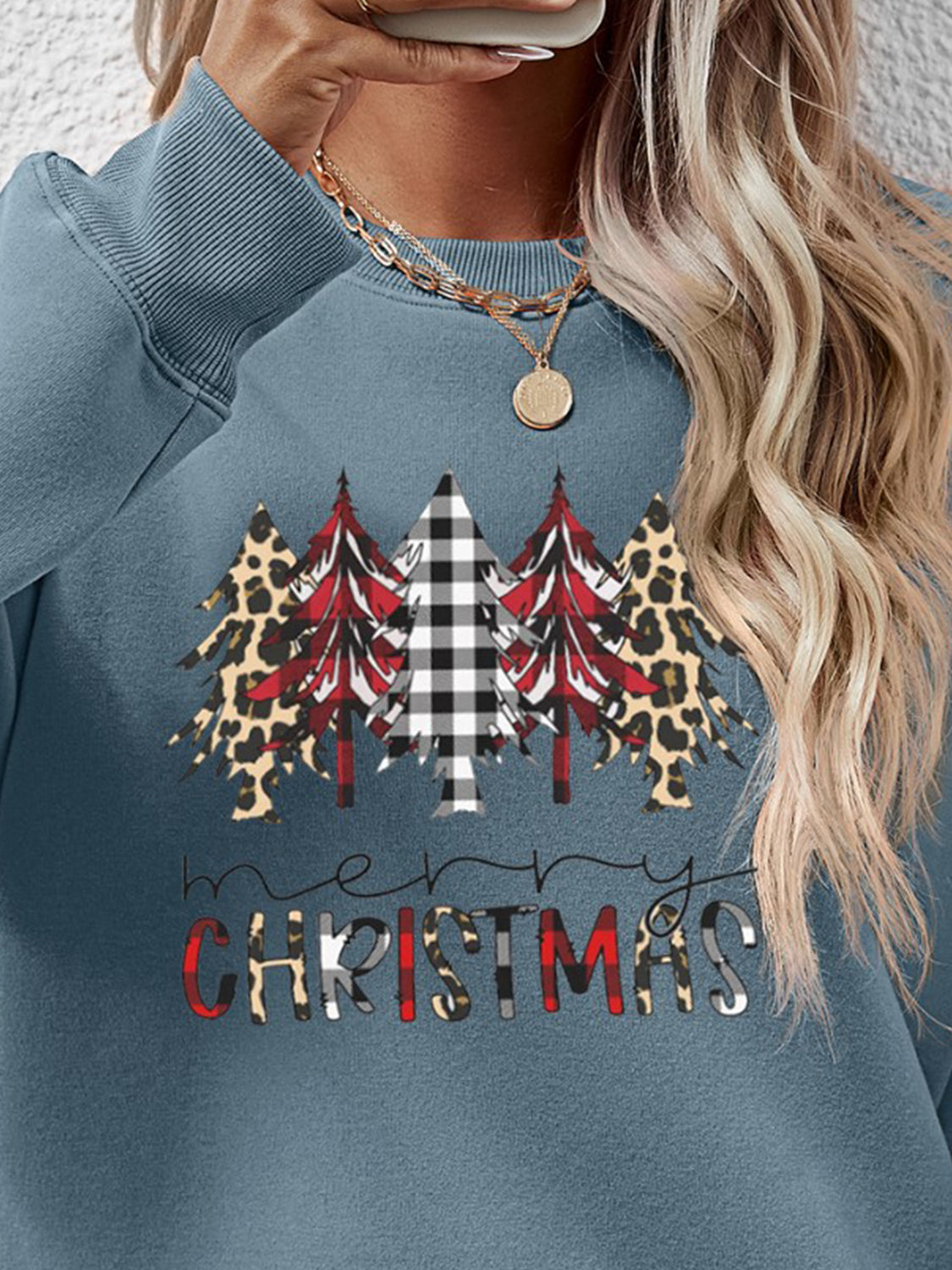 MERRY CHRISTMAS Round Neck Long Sleeve Sweatshirt