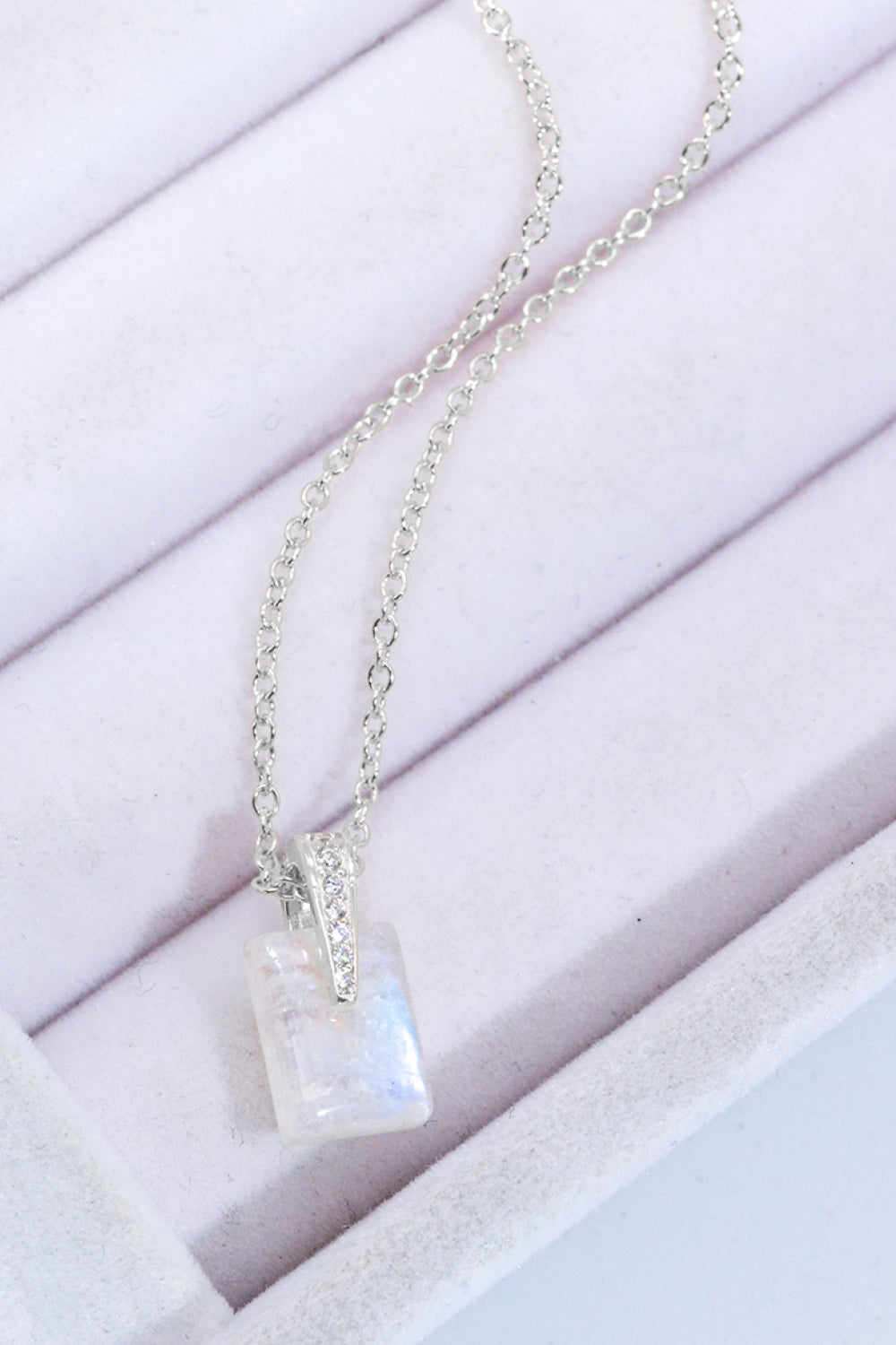 925 Sterling Silver Natural Moonstone Pendant Necklace